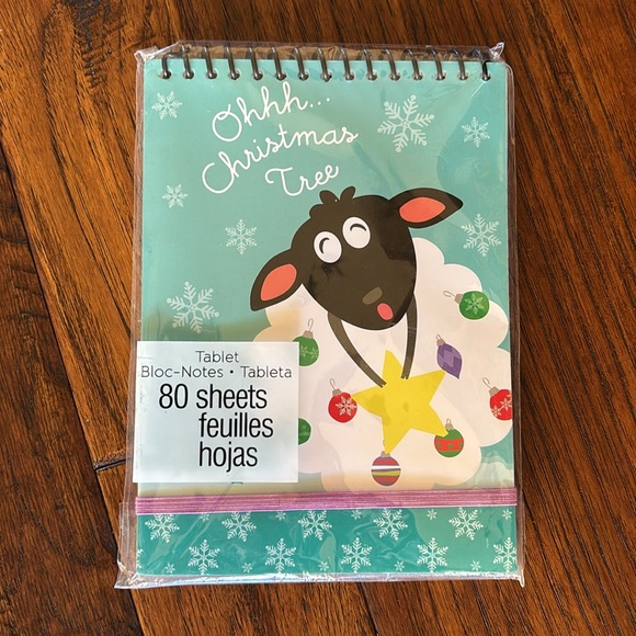 A great assortment of Christmas note cards and envelopes and notepads.  NWT - Picture 8 of 10